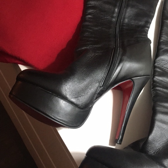 Louboutin Stiletto Boots Size 10 Euro 40 - Picture 10 of 17